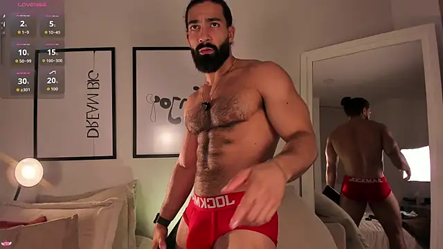 Max strong01 online show from 05.01.26