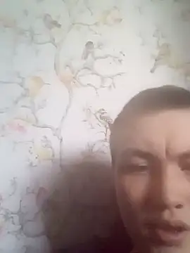 AlyssaAnq online show from 04.25.26