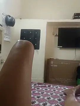 Snapshot of maRRy-m chatting on 04.01.26 maRRy-m online show from 04.01.26