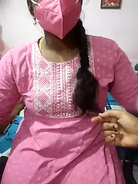 Snapshot of tamil_pavi98 chatting on 03.30.26 tamil pavi98 online show from 03.30.26