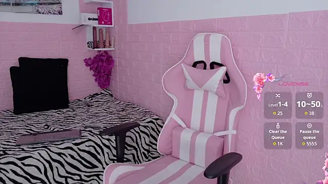 Sophi Sweet11 online show from 05.06.26