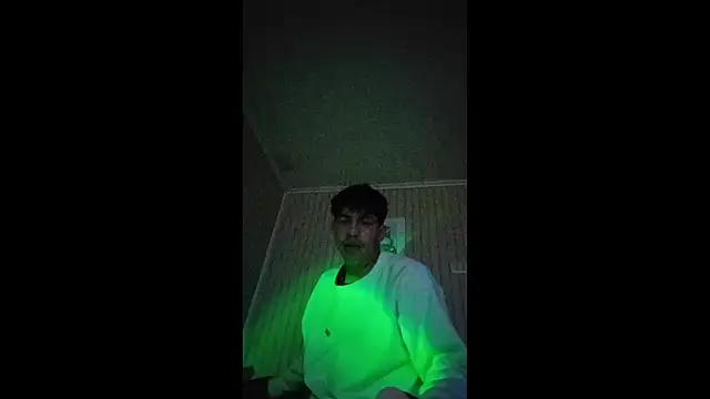 Snapshot of _nnuw_york_17 chatting on 04.08.26 nnuw york 17 online show from 04.08.26