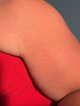 hugemanbreasts online show from 06.05.26