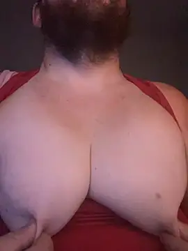 hugemanbreasts online show from 07.30.26
