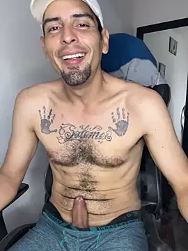 Snapshot of Lherzamxx chatting on 03.29.26 Lherzamxx online show from 03.29.26