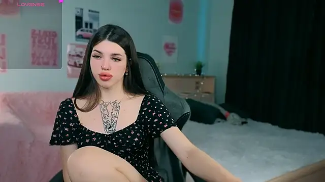molly rettyy online show from 07.02.26