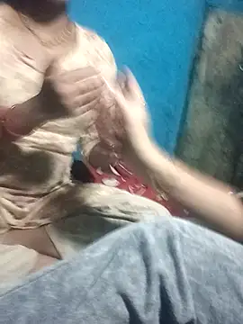 Snapshot of riyaa_sexyy chatting on 03.31.26 riyaa sexyy online show from 03.31.26