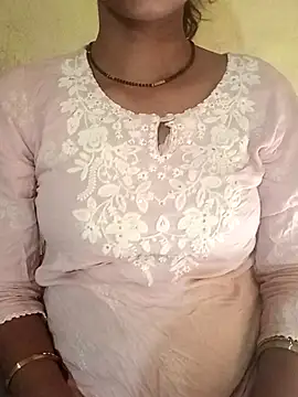 riyaa sexyy online show from 05.28.26