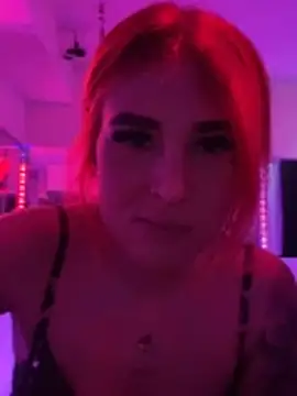 Snapshot of devilinhereyes chatting on 04.01.26 devilinhereyes online show from 04.01.26