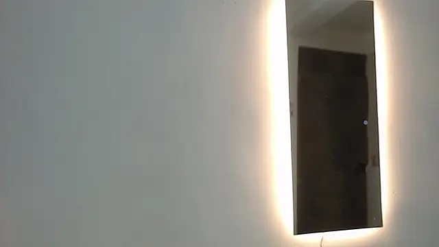 MissDolluxe online show from 07.04.26