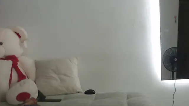 MissDolluxe online show from 07.24.26