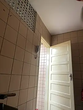 Snapshot of Cristal_Ruivinha chatting on 04.10.26 Cristal Ruivinha online show from 04.10.26