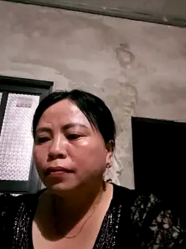 Snapshot of -Hami- chatting on 03.30.26 -Hami- online show from 03.30.26