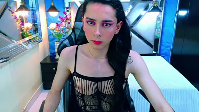 Snapshot of Sharlon_ chatting on 04.04.26 Sharlon online show from 04.04.26