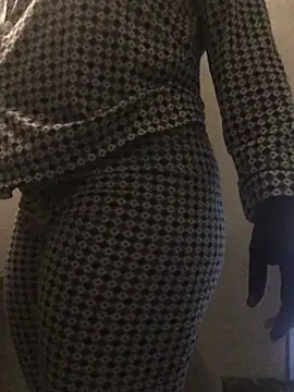 Snapshot of EATnRIDE chatting on 04.08.26 EATnRIDE online show from 04.08.26