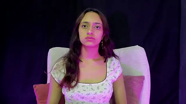 Snapshot of Charlotte_Benette chatting on 03.31.26 Charlotte Benette online show from 03.31.26