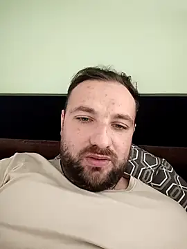 Snapshot of HerkulesXXXn chatting on 04.01.26 HerkulesXXXn online show from 04.01.26