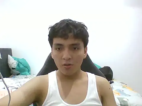 Snapshot of boynovaa chatting on 05.07.26 boynovaa online show from 05.07.26