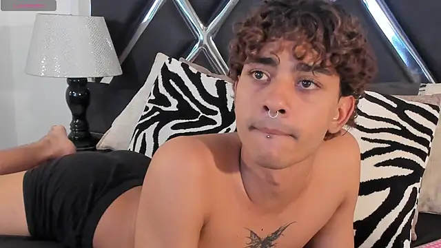 MiikeOthon online show from 07.10.26