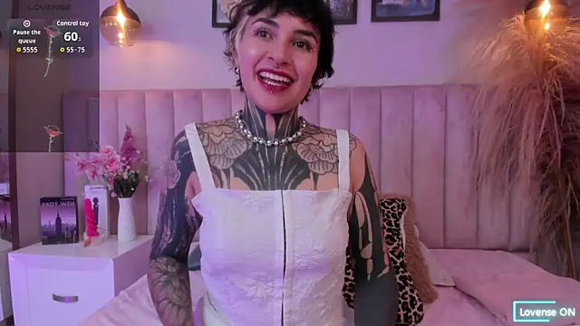 Luana fiore online show from 04.07.26