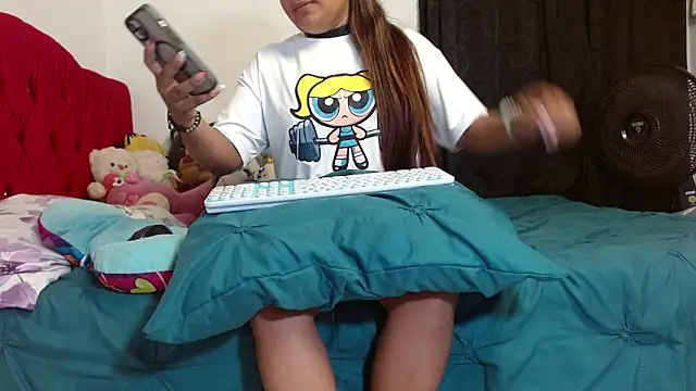 Snapshot of Ariana_Dirty_Kitten chatting on 04.02.26 Ariana Dirty Kitten online show from 04.02.26