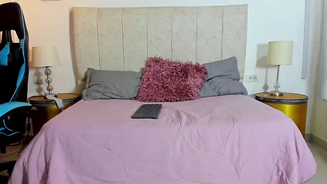 Snapshot of _blowsex_ chatting on 04.03.26 blowsex online show from 04.03.26