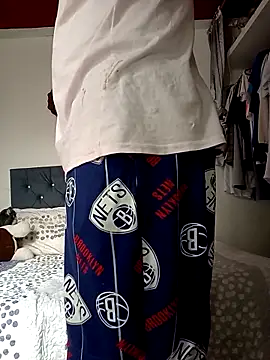 Ian-yin08 online show from 04.24.26