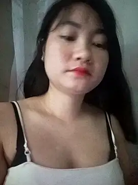 Linh Hoang online show from 05.04.26