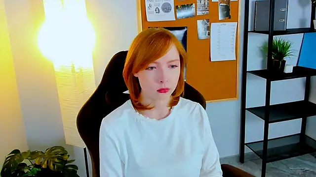 CherryCrushLove online show from 05.08.26