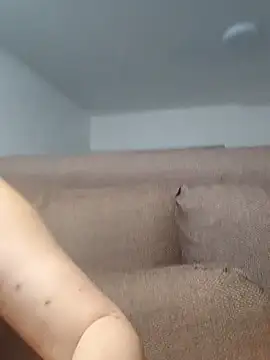 Snapshot of XRasee chatting on 04.05.26 XRasee online show from 04.05.26