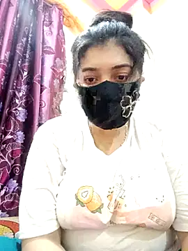 Snapshot of Joya-22 chatting on 04.02.26 Joya-22 online show from 04.02.26