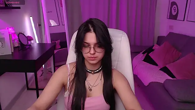 Snapshot of Jane_Fondaaa chatting on 06.04.26 Jane Fondaaa online show from 06.04.26