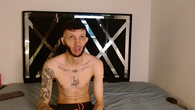 Mia taylor19 online show from 06.17.26