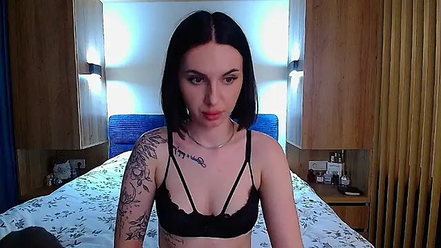 Sour Berry  online show from 05.30.26