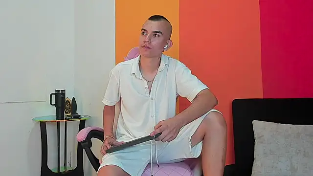 Rowan Cley online show from 05.13.26