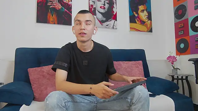 Rowan Cley online show from 06.04.26