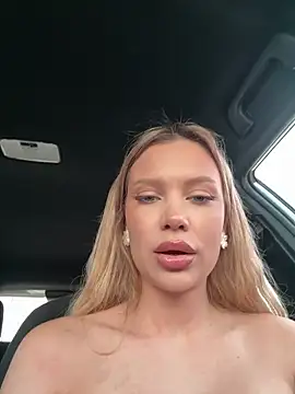 Girl-Mia online show from 04.08.26