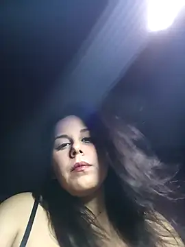 Snapshot of Aurora-Luz chatting on 04.11.26 Aurora-Luz online show from 04.11.26