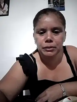 Snapshot of Zafiro_MD chatting on 04.06.26 Zafiro MD online show from 04.06.26