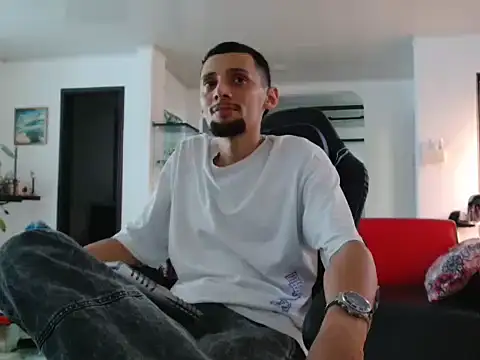 Snapshot of Jayxxx96 chatting on 04.06.26 Jayxxx96 online show from 04.06.26