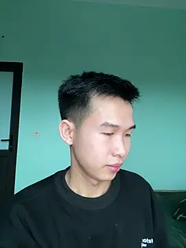tuanhip online show from 04.04.26