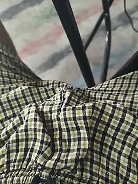 Snapshot of darkromeo99 chatting on 04.03.26 darkromeo99 online show from 04.03.26