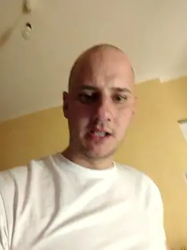 Snapshot of Daniel94699 chatting on 04.01.26 Daniel94699 online show from 04.01.26