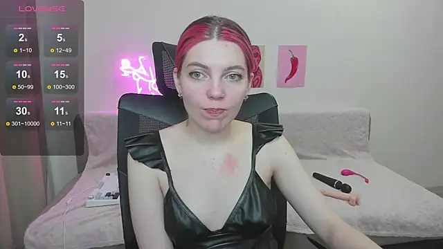 Marie Reyess online show from 05.13.26
