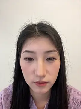 Snapshot of Mina_ovo chatting on 04.06.26 Mina ovo online show from 04.06.26