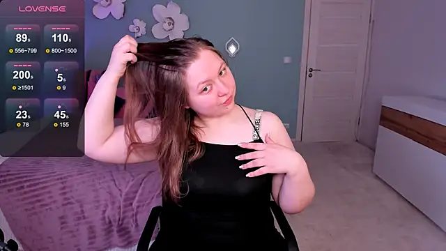 Lea  buns online show from 05.22.26