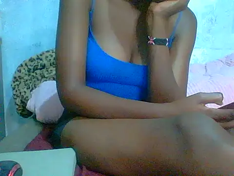 Snapshot of luba05 chatting on 04.13.26 luba05 online show from 04.13.26