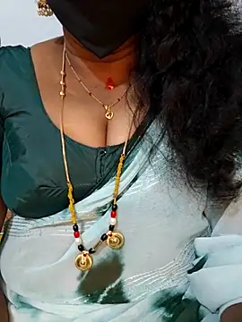 Priya smiley online show from 04.08.26