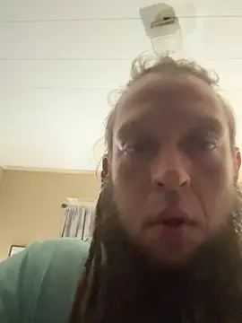 Snapshot of kuntryg8338 chatting on 04.02.26 kuntryg8338 online show from 04.02.26