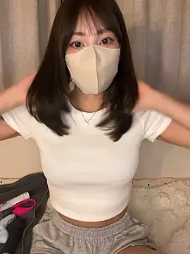 liz 05 online show from 06.13.26
